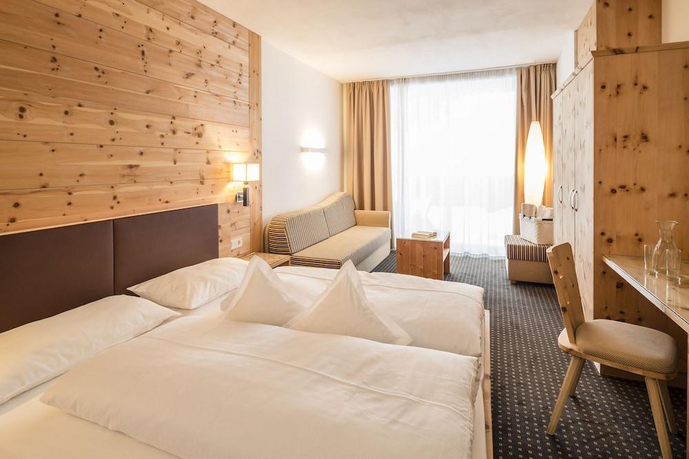 The Vista Hotel Μπρεσανόνε Εξωτερικό φωτογραφία