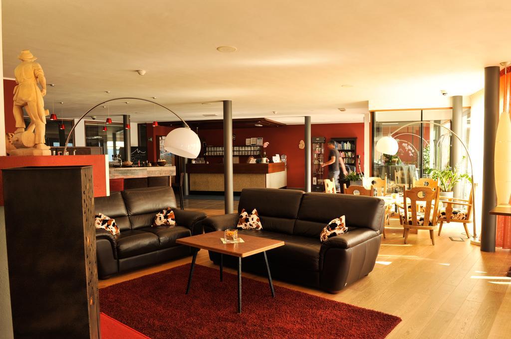 The Vista Hotel Μπρεσανόνε Εξωτερικό φωτογραφία
