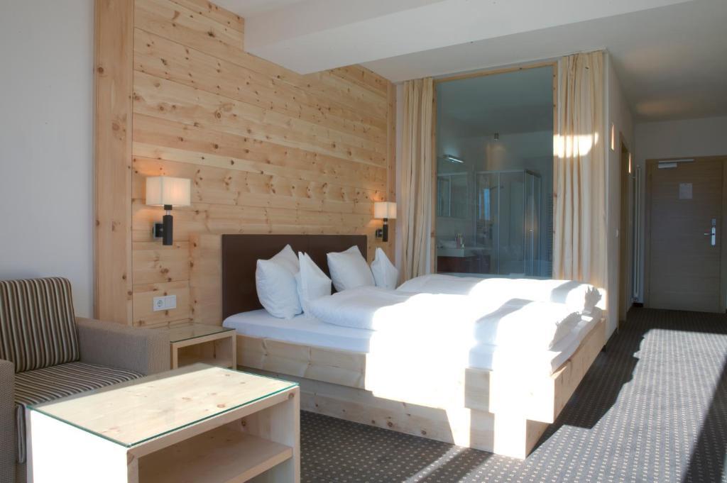 The Vista Hotel Μπρεσανόνε Δωμάτιο φωτογραφία